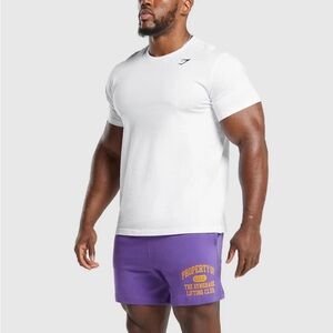 Gymshark LIGHTWEIGHT JERSEY SHORTS
Slim Fit